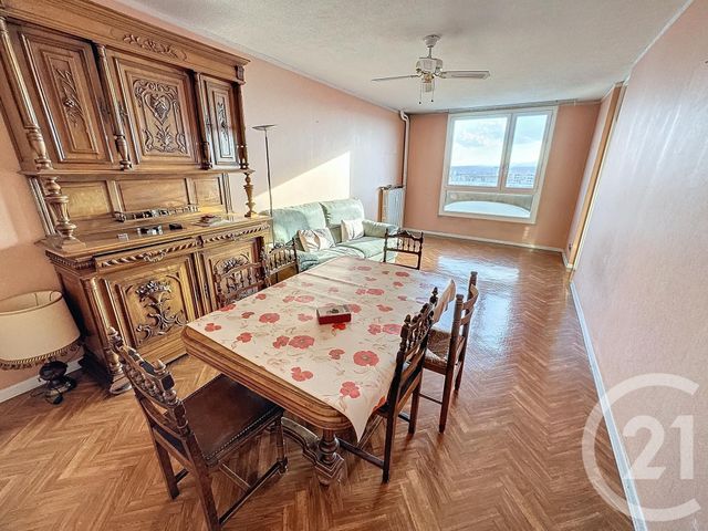 Appartement F4 à vendre - 4 pièces - 81.21 m2 - LYON - 69008 - RHONE-ALPES - Century 21 Le 7 De Coeur