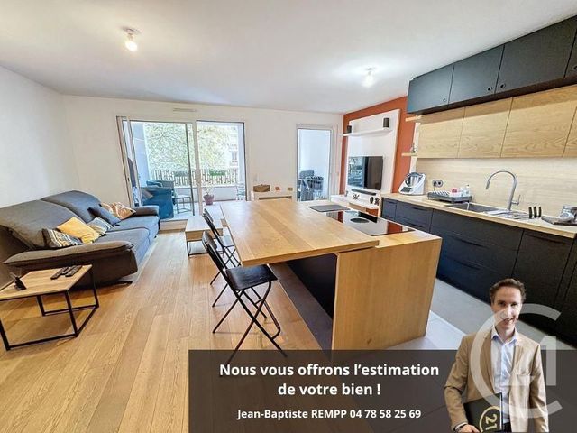 Appartement F3 à vendre - 3 pièces - 67.0 m2 - LYON - 69007 - RHONE-ALPES - Century 21 Le 7 De Coeur