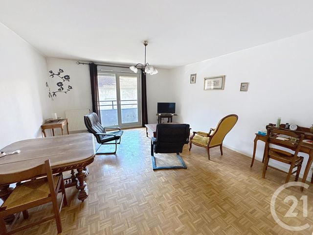 Appartement F3 à vendre - 3 pièces - 71.0 m2 - LYON - 69007 - RHONE-ALPES - Century 21 Le 7 De Coeur